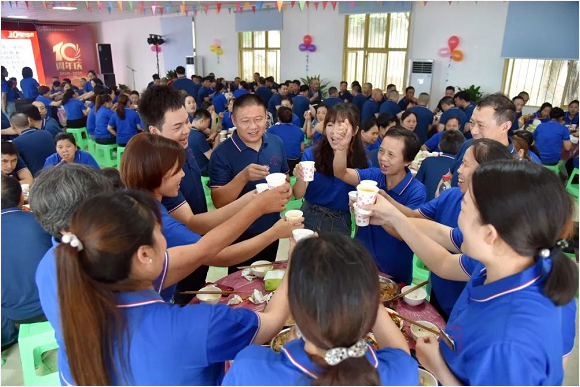 泸州广发网页版玻璃.png