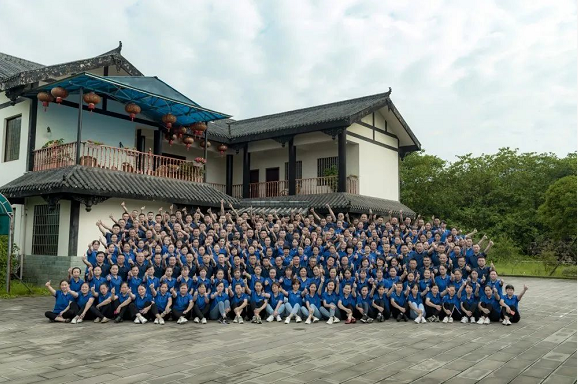 泸州广发网页版玻璃.png