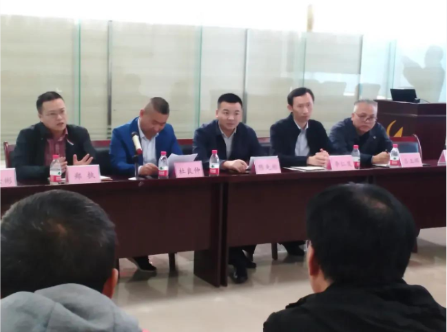 泸州广发网页版玻璃